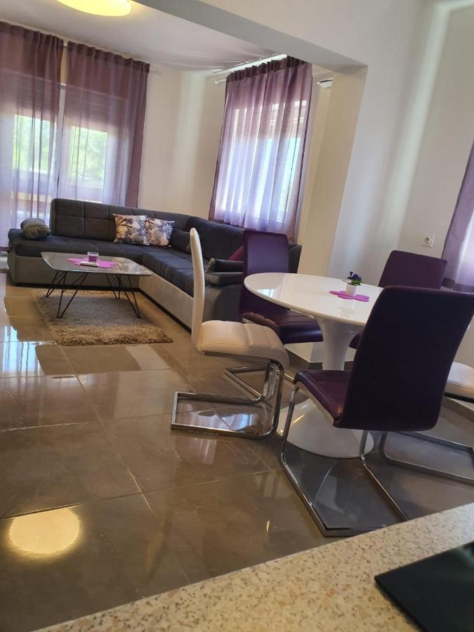 Apartment Creo Loborika Marčana Εξωτερικό φωτογραφία