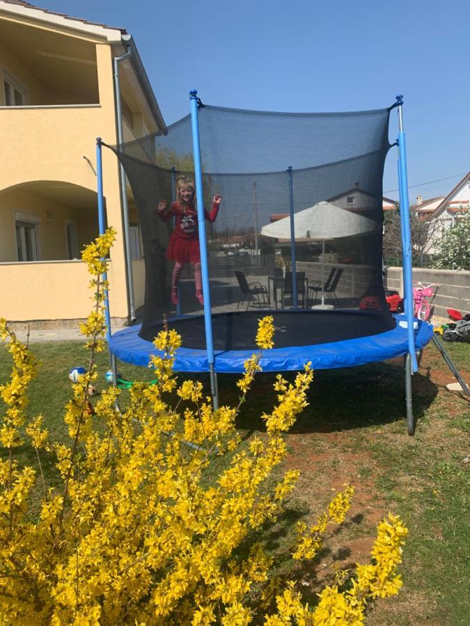 Apartment Creo Loborika Marčana Εξωτερικό φωτογραφία